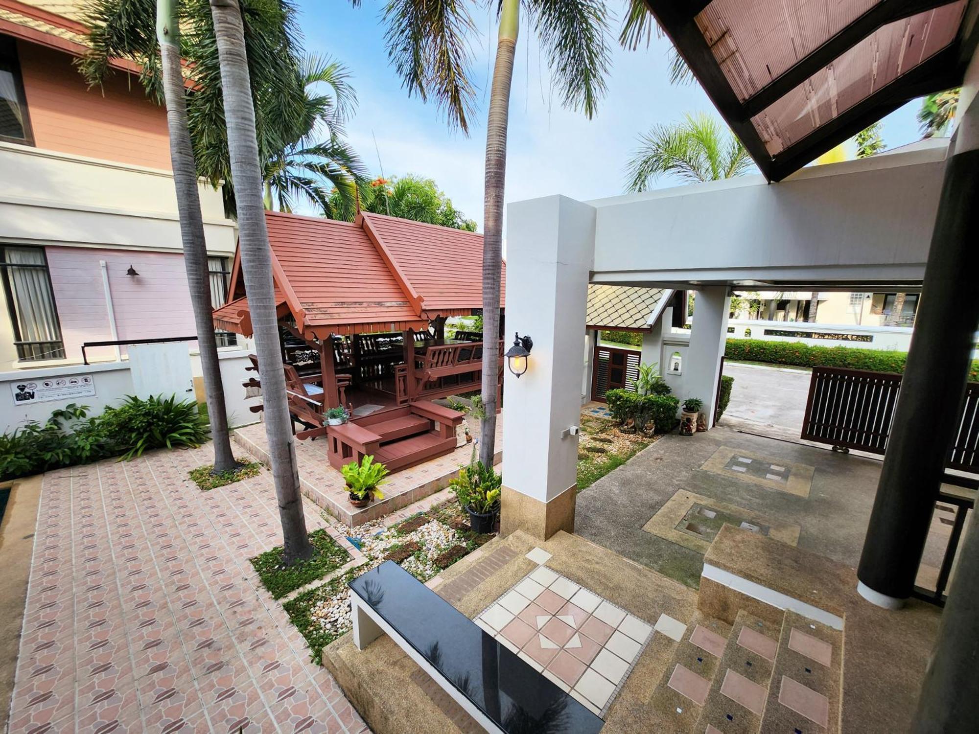 ปุณณภา พูล วิลล่า พัทยา Punnapha Pool Villa Pattaya Jomtien Beach Dış mekan fotoğraf